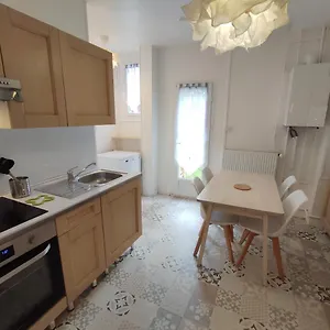  Appartement Gare - Parking - Cosy - Jardin - Labellisé Clévacances 3 étoiles